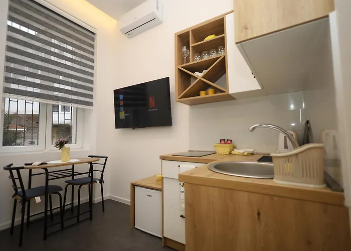 Yellow Panda With Style * Saraievo